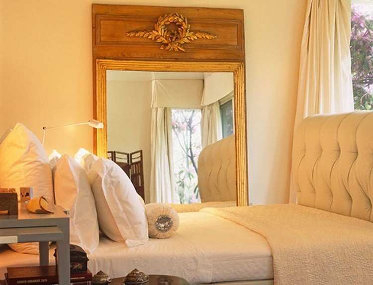 镜子对着床有什么不好之处?