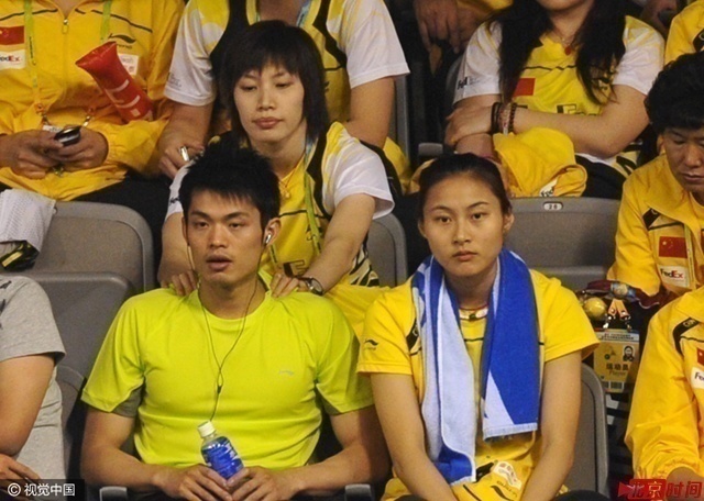 唏嘘不已!他们俩曾一起向世界撒狗粮