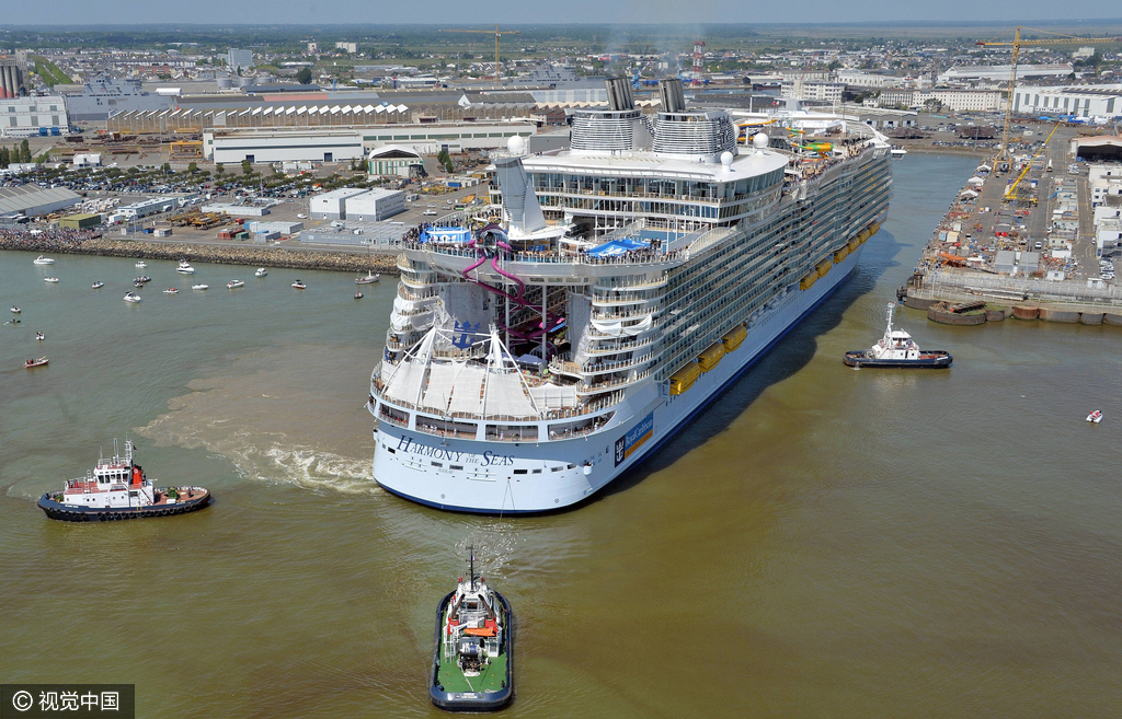 据悉,船只即将到达英国南安普顿港.