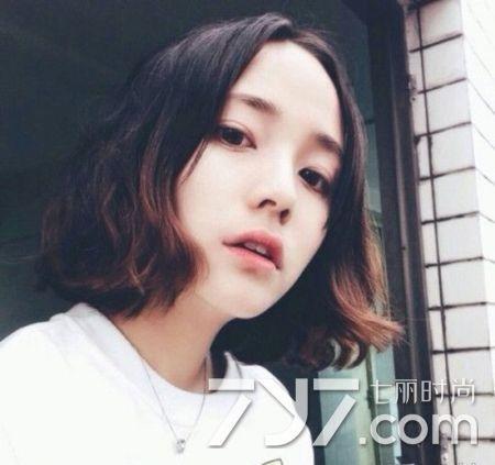 韩国齐肩短发微卷发型 真的很不错 韩国齐肩短发微卷发型 真的很不错