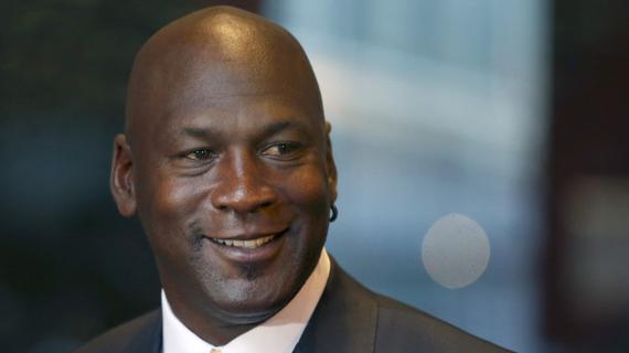 运动员收入历史排行榜:MJ榜首 OK组合詹皇前