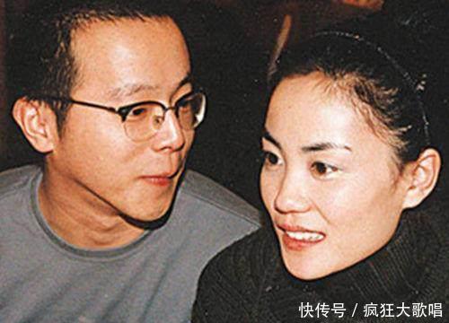 王菲和窦唯在一起时是女强人和霆锋在一起就是