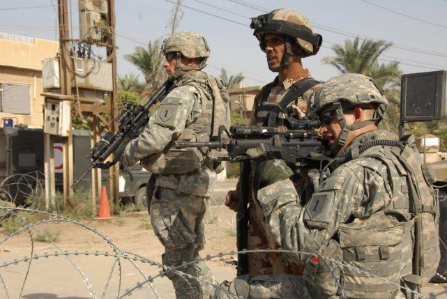 为何美国军人在战场上战斗力那么强?看完美军的工资单就明白了!