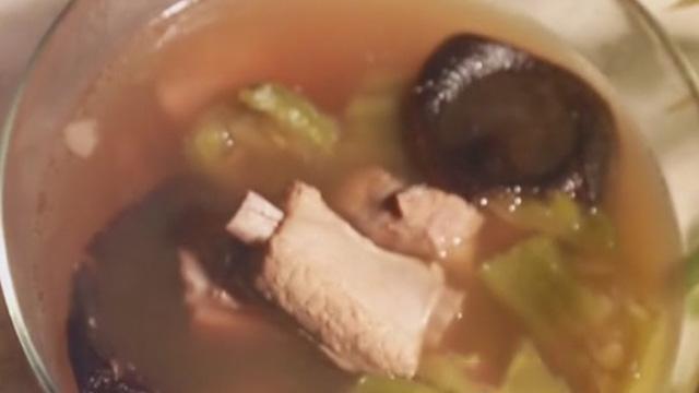 《快乐生活一点通》20170825苦瓜排骨汤 《快乐生活一点通》20170825苦瓜排骨汤