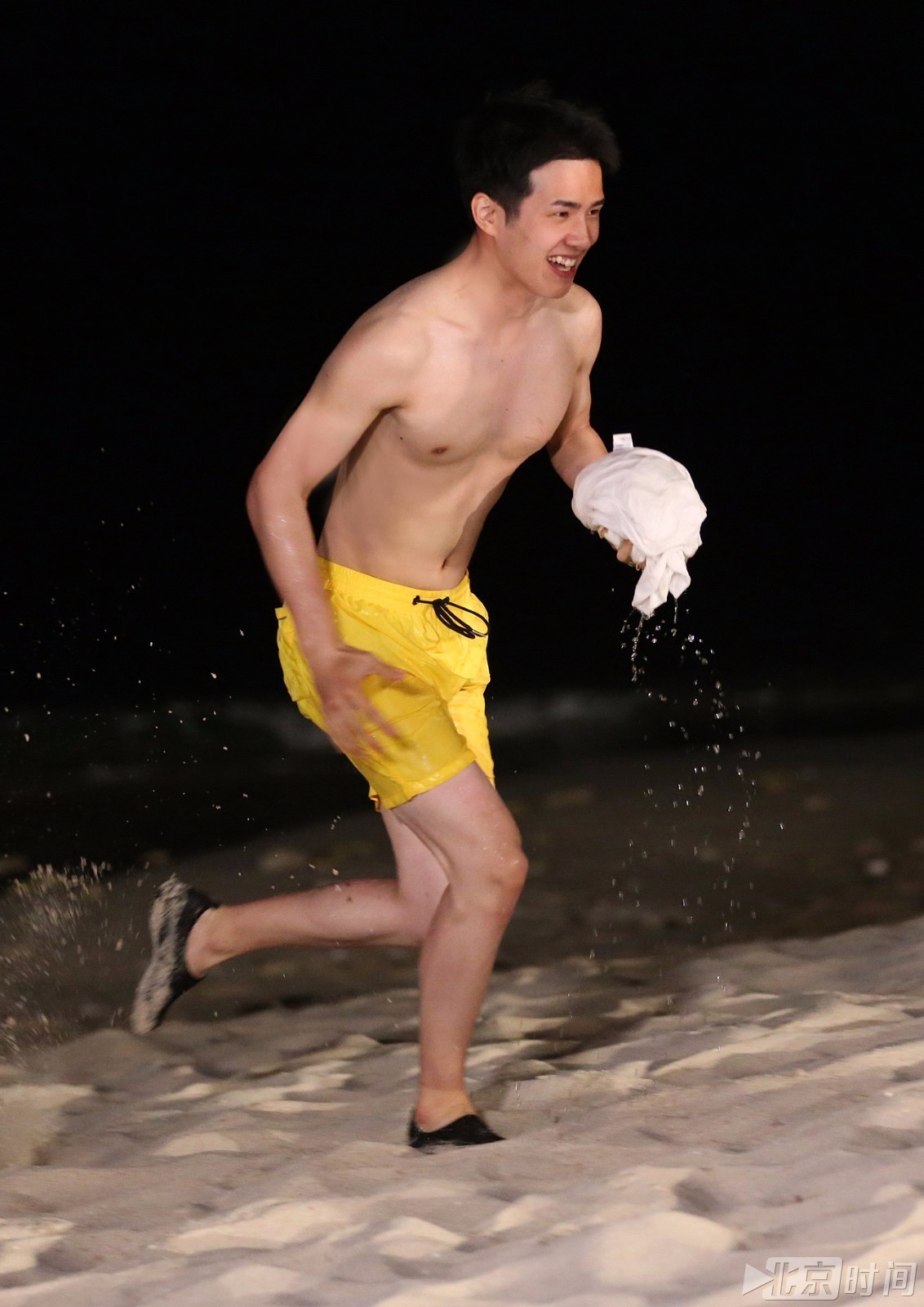 刘昊然裸照KFAKES