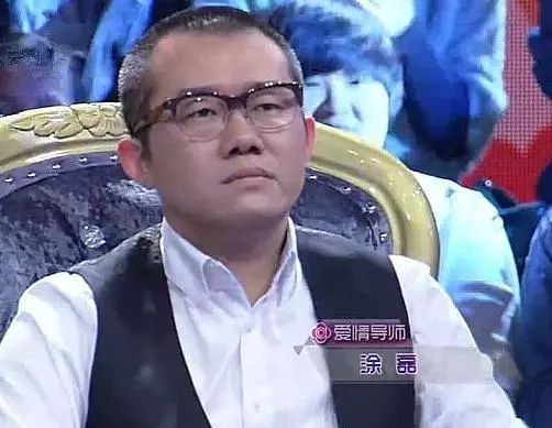 爱情导师涂磊生活近照,曾在电视台门口被打,神