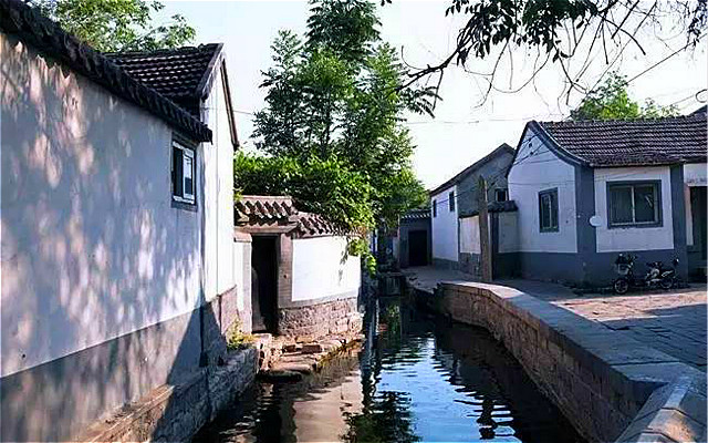 读点·美文|深藏于济南的繁华背后,在古街巷枕泉而居