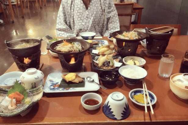 中国人经常去日本旅游, 为何日本人不来中国?