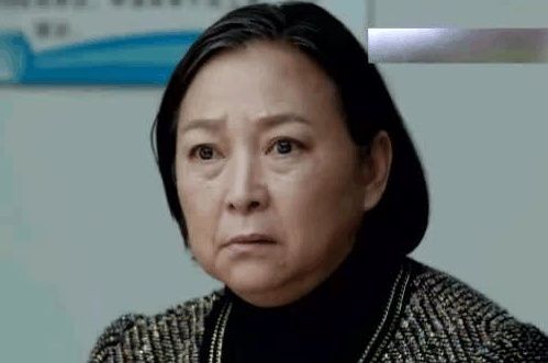 弟弟结婚彩礼不够,爸妈让我出,我说不可能,他们