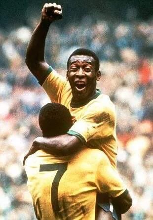 巴西足球历史上的十大前锋分别是谁?这些球星