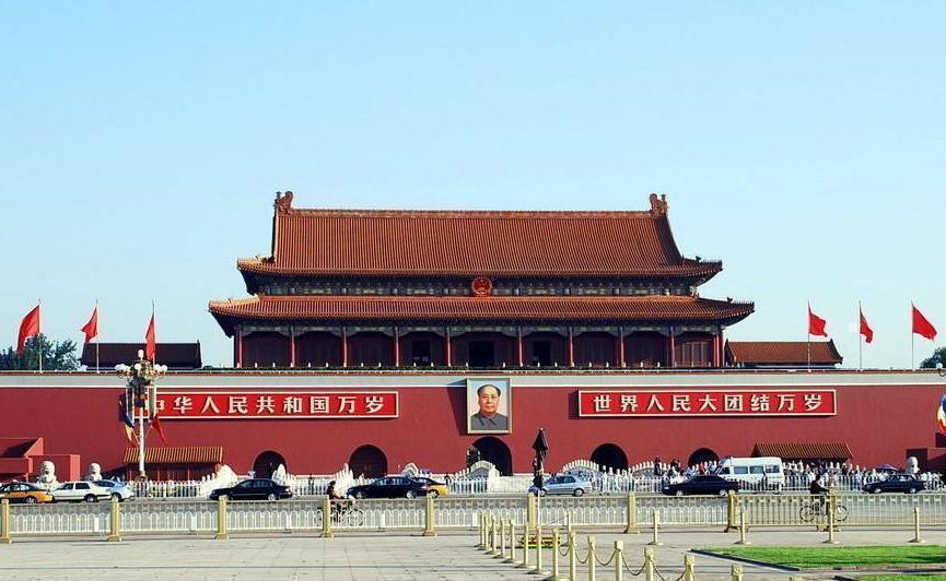 天安门端门城楼在明清两代主要是存放皇帝仪仗用品的地方,皇帝,皇后