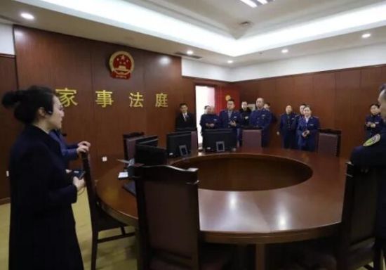 大庆中院举办公众开放日 与市场监督管理局共