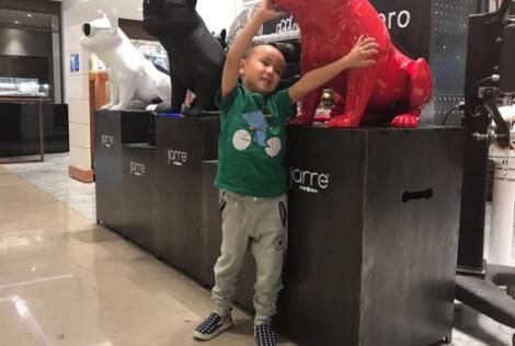 主持人管彤神秘老公曝光 结婚6年儿子5岁