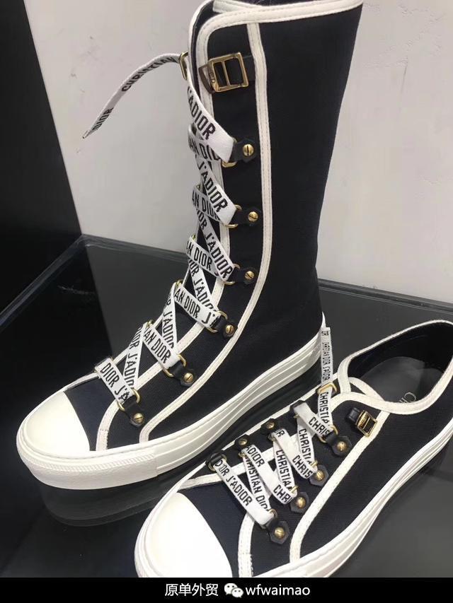 世界名牌顶级奢侈品之十大女鞋新品