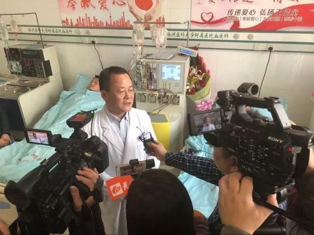 爱心传递,情暖人间徐医附院新晋副护士长、男