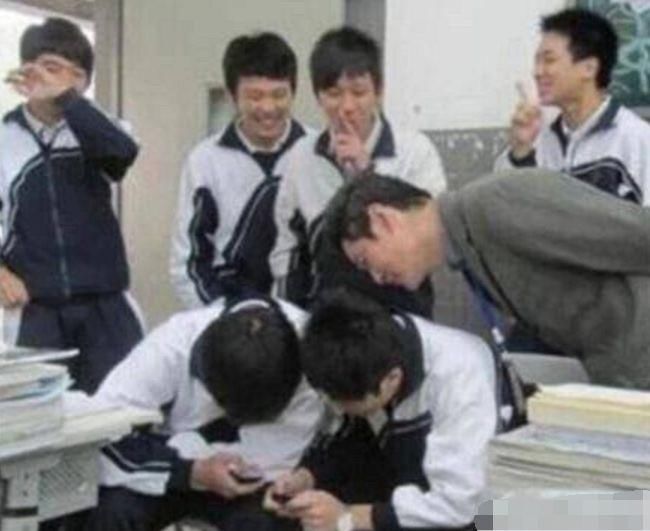 每个学校都有过这样的传说,至今无人知道结局