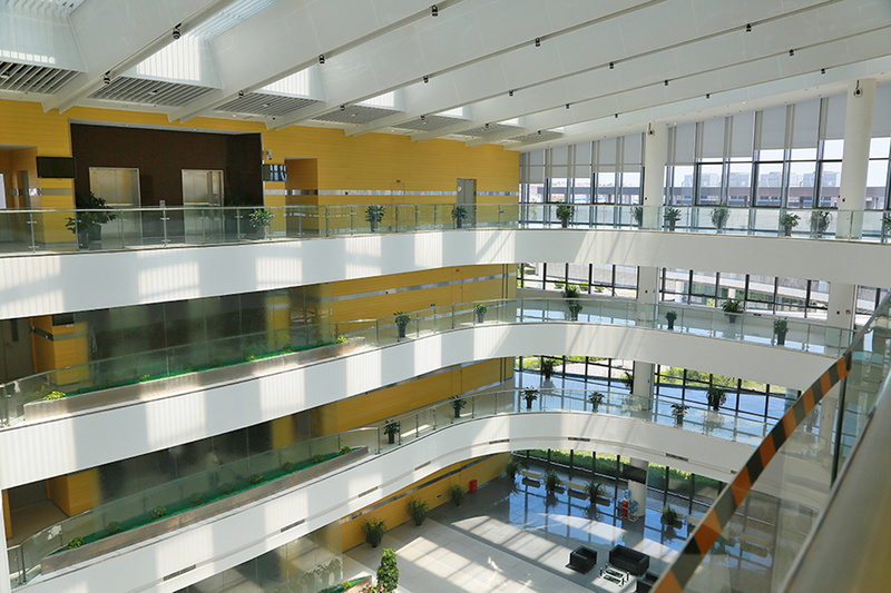 我们"潜"入了百度最大的数据中心,看看它长什么样 | 图说