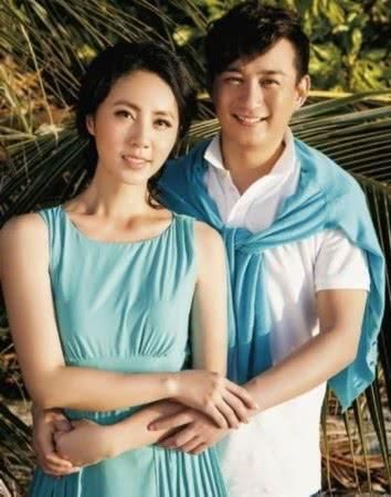 黄磊带家人出国旅游老婆的衣服引起争议,网友