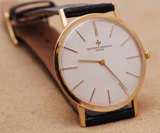 大连手表维修中心-大连江诗丹顿机械表走快了