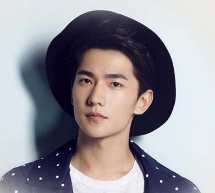 张一山座驾宝马X6,扒一扒90后明星座驾