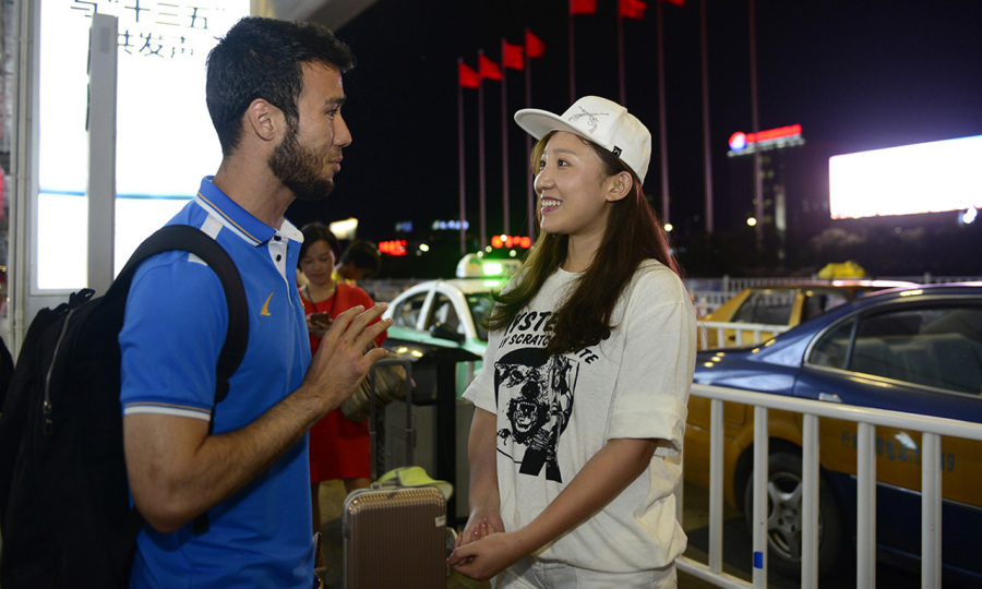 当宣布年仅26岁的文筱婷出任贵州恒丰智诚队的董事长时，相信不少人都会认为这又是一个博眼球的“花瓶”，而贵州恒丰智诚队开赛不利，成绩不理想，也恰巧向着人们的惯性思维而去。