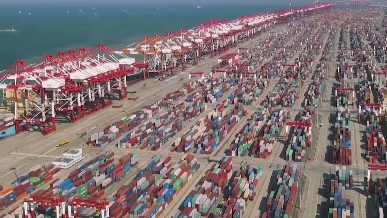 通胀高企、俄乌冲突影响全球经济前景  商务部研判下半年我国外贸前景