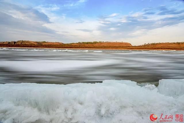 震撼,实拍黑龙江呼玛段开江盛况!