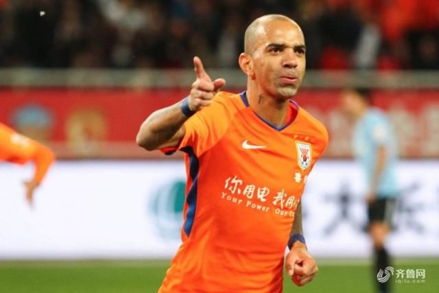 中超联赛积分榜前三,各自射手王排行:武磊碾压