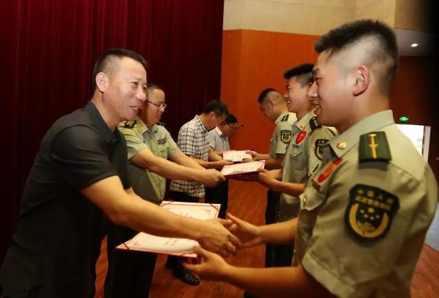 绍兴消防举办投身改革写忠诚、强警征程保平