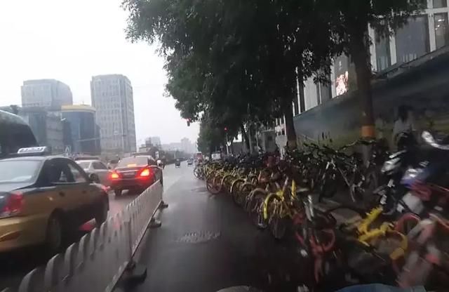 历时3天体验北京自行车骑行现状:1公里自行车
