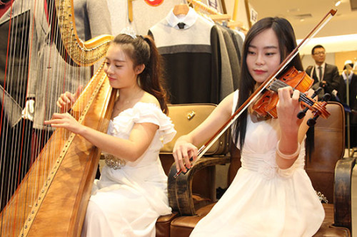 19个翠微店庆日,近一大中型商场十年销售额!翠