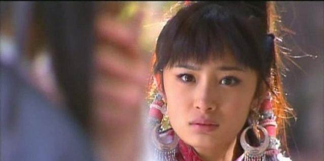 杨幂素颜丑照曝光,网友称刘恺威是怎么亲下去