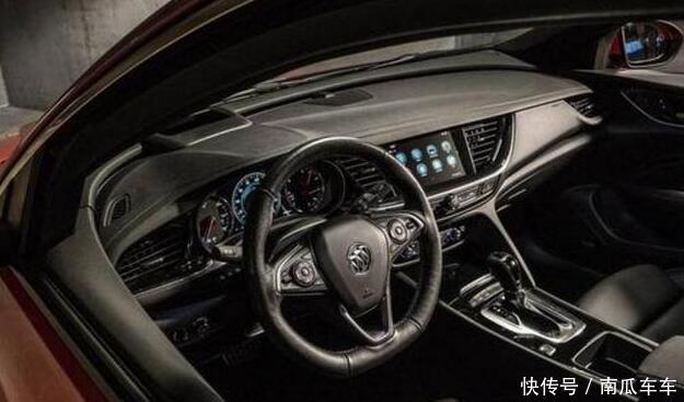 买帕萨特不如迈腾,但迈腾却不如这车,3.6升