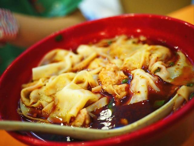 这些特产只有外地人喜欢吃,本地人却绝不会吃