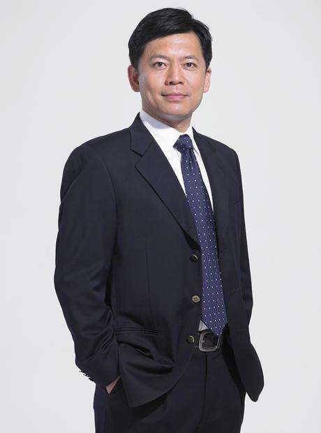 出道25年零绯闻!今女儿貌若天仙却无人敢娶