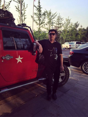 几十天变身抖音顶级网红 幸运星帮你做到(图2) 几十天变身抖音顶级网红 幸运星帮你做到(图2)