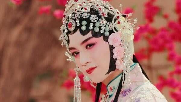 明星巅峰造型:陈晓仿张国荣,唐嫣郑爽似仙女,马