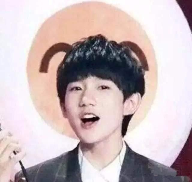 明星错位欢乐多,王源戴耳环李易峰鹿晗长辫子