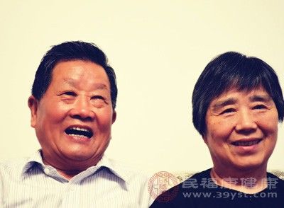 阿胶糕一天吃几块合适 阿胶糕的食用好处有哪