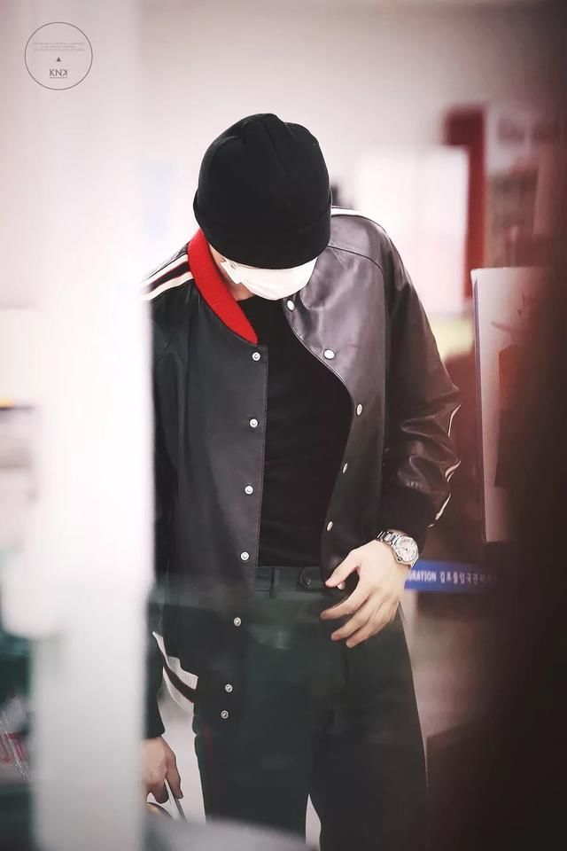 爱豆穿衣榜 | 机场秀场衣品大测试 小哥哥&小姐