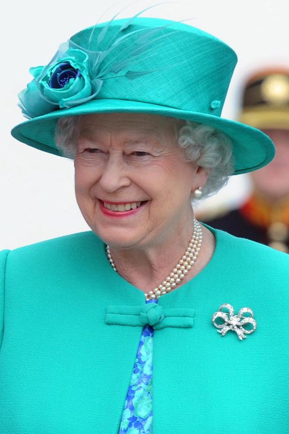 英女王伊丽莎白二世 图片来源自vogue.co.uk