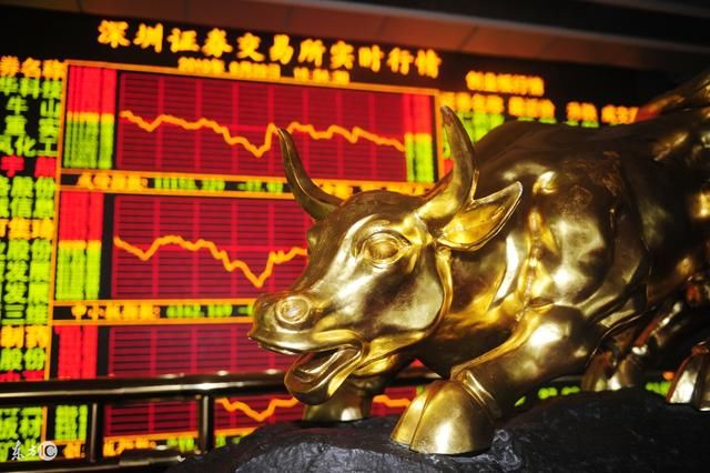 国产芯片第一龙头股横空出世,神秘巨资疯狂抢