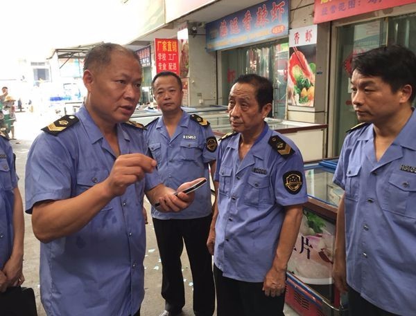 洪山区规范白沙洲冷链市场畜产品经营秩序