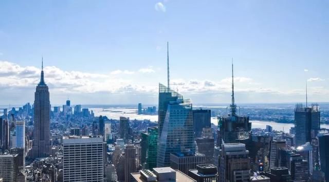 房产税大碰撞:上海400万房产在各国究竟要交多