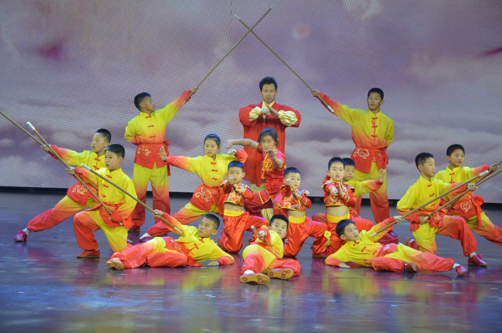 绝了!梁山好汉又多了一个吉尼斯世界纪录人,电