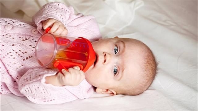 宝宝积食发烧怎么办?和普通发烧有何区别?
