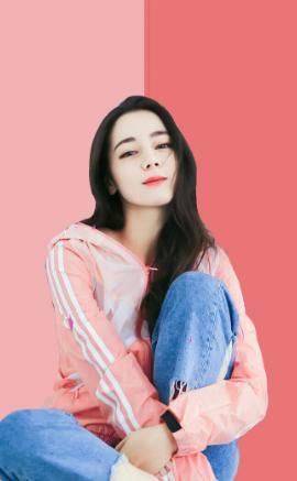 开撕迪丽热巴!昔日的好室友,好闺蜜为何公开指