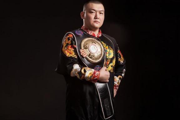 中国十大职业拳手最新排名揭晓:张君龙稳居第