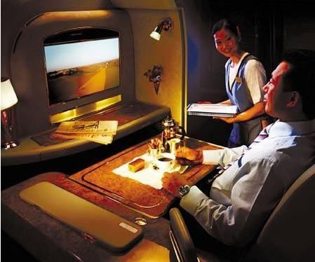 飞机的头等舱跟经济舱有什么区别?都是什么人