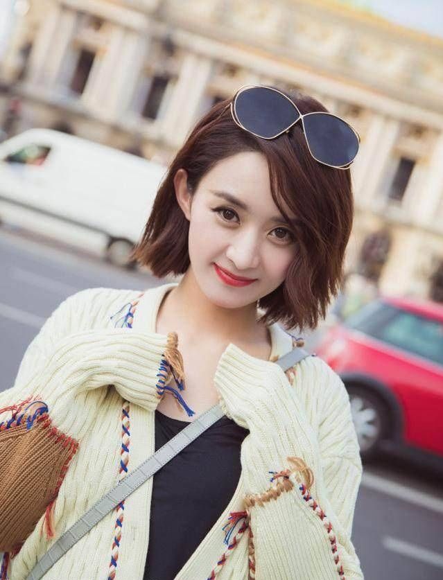 明星被叫错名字后,热巴暖心,赵丽颖呆萌,他却被